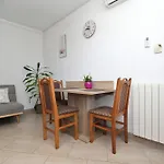 And Eva Guest house