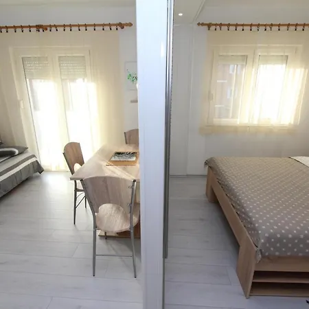 And Eva Guest house