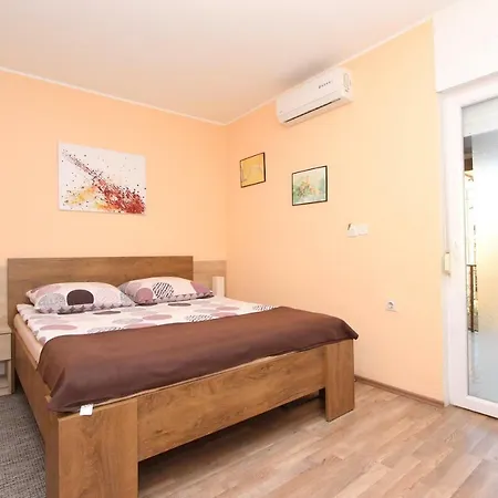 Pensjonat And Eva Rovinj